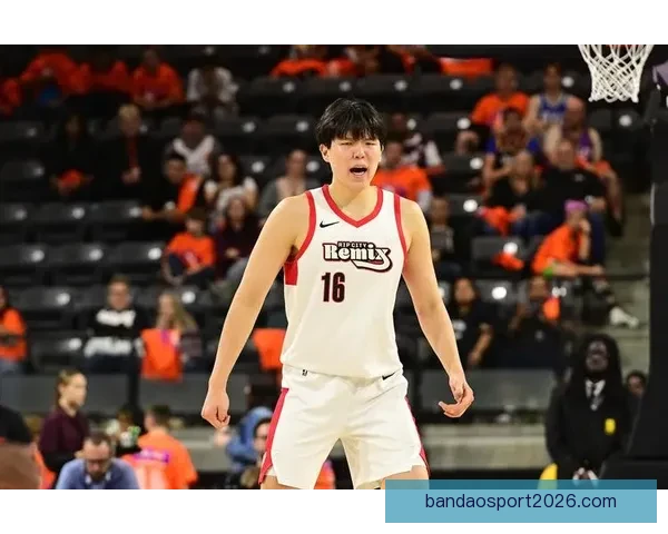 开拓者官方召回杨瀚森 G联赛16场带队首进西部半决赛 自评打60分